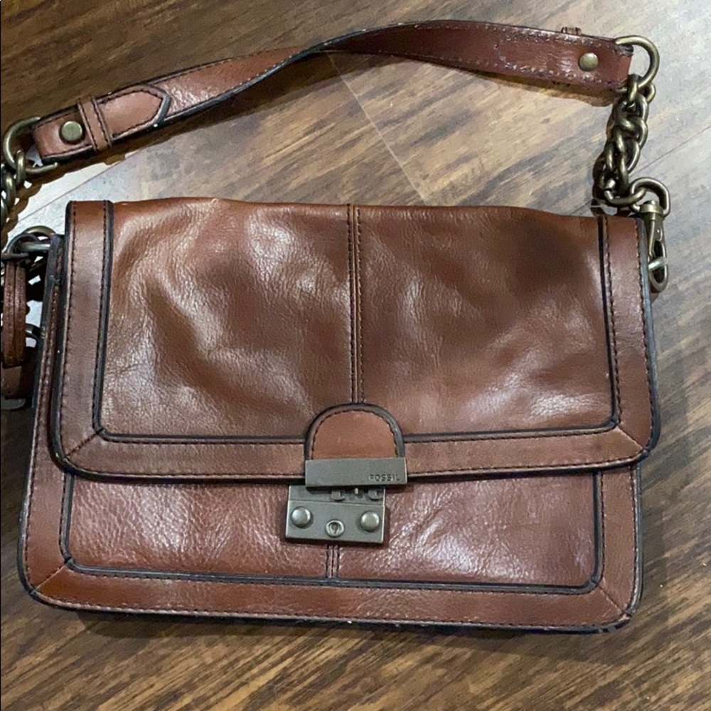 Fossil purse
